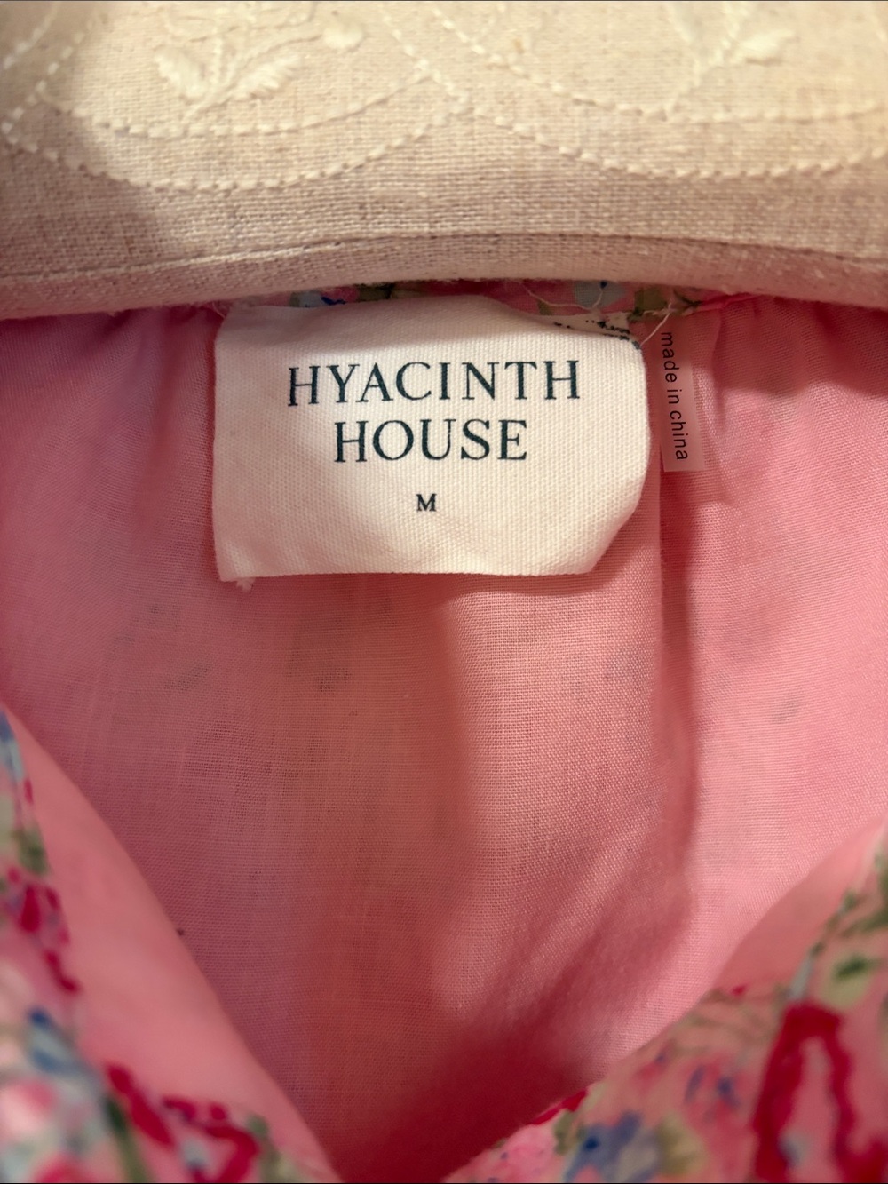 Tuckernuck Pink Floral Ruffle Collar Blouse. Fully lined. - Picture 2 of 6